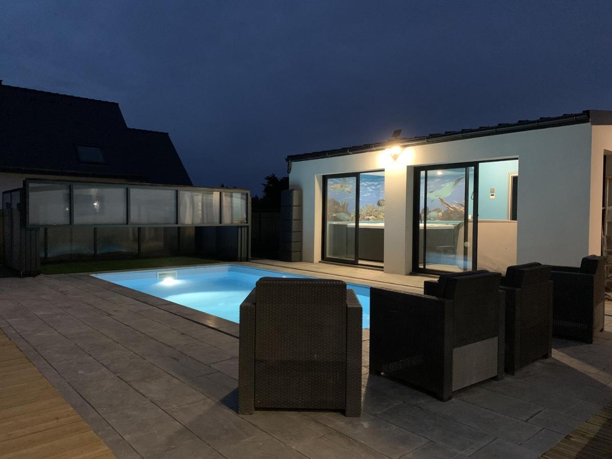 Maison 10 Pers En Bord De Mer Avec Piscine Chauffee Toute L'Annee, Spa Et Hamman Surzur المظهر الخارجي الصورة
