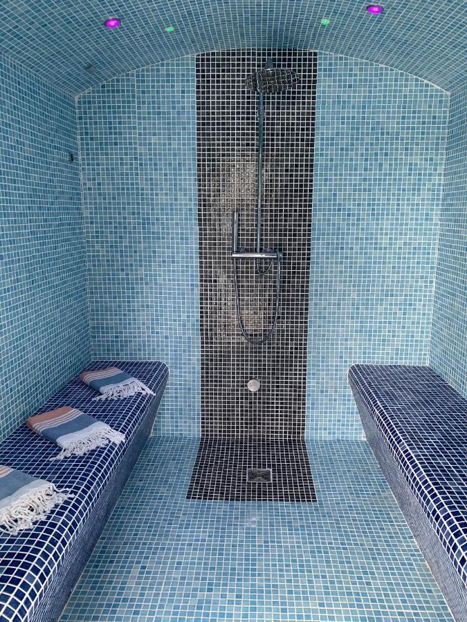 Maison 10 Pers En Bord De Mer Avec Piscine Chauffee Toute L'Annee, Spa Et Hamman Surzur المظهر الخارجي الصورة
